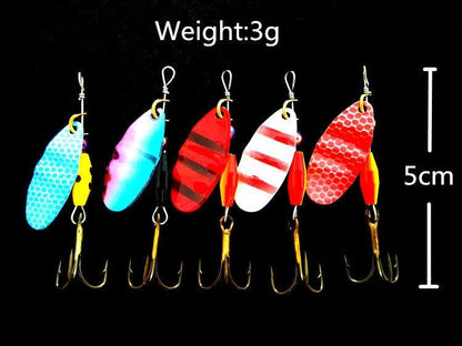 Multi-color fishing lures set with metal spinnerbait, 30pcs, ocean fishing tackle, 3g weight, 5cm length.